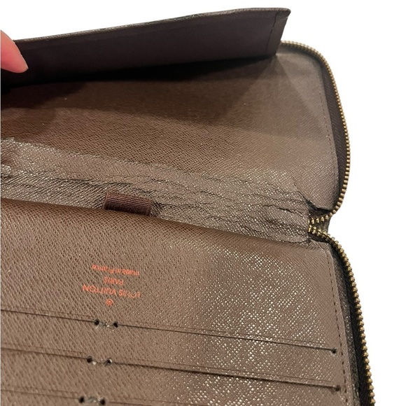 LOUIS VUITTON | Zip Around Organizer | Long Wallet Damier Ebene, Brown | Coated - Picture 12 of 16
